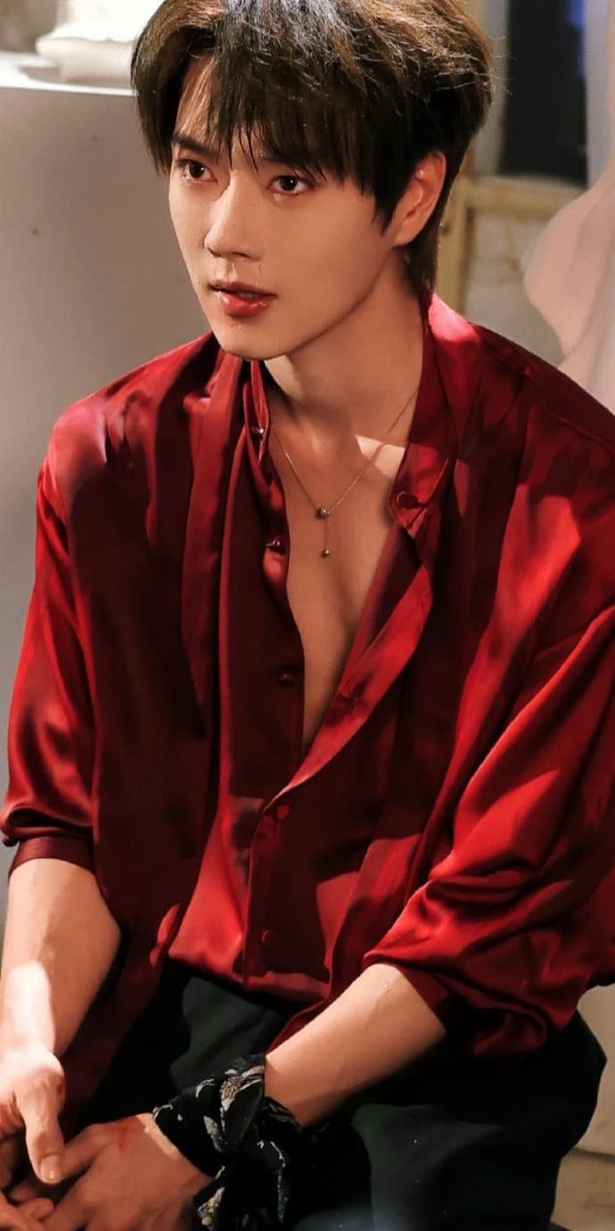 xuan Wei 28 years CEO OF DRAGON CORPORATION thumbnail