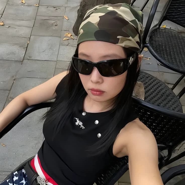 Jennie Kim  thumbnail