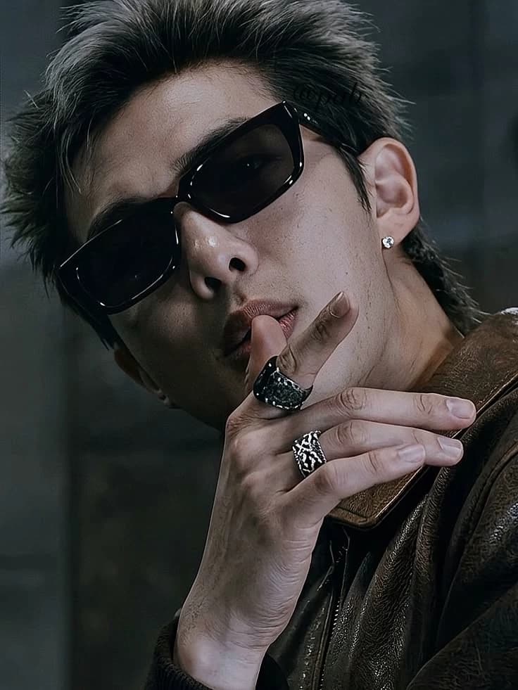 Kim Namjoon thumbnail