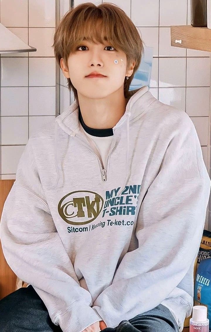 Han Jisung thumbnail