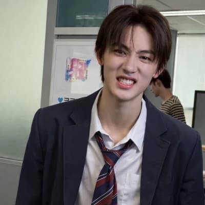 Eom Seonghyeon thumbnail