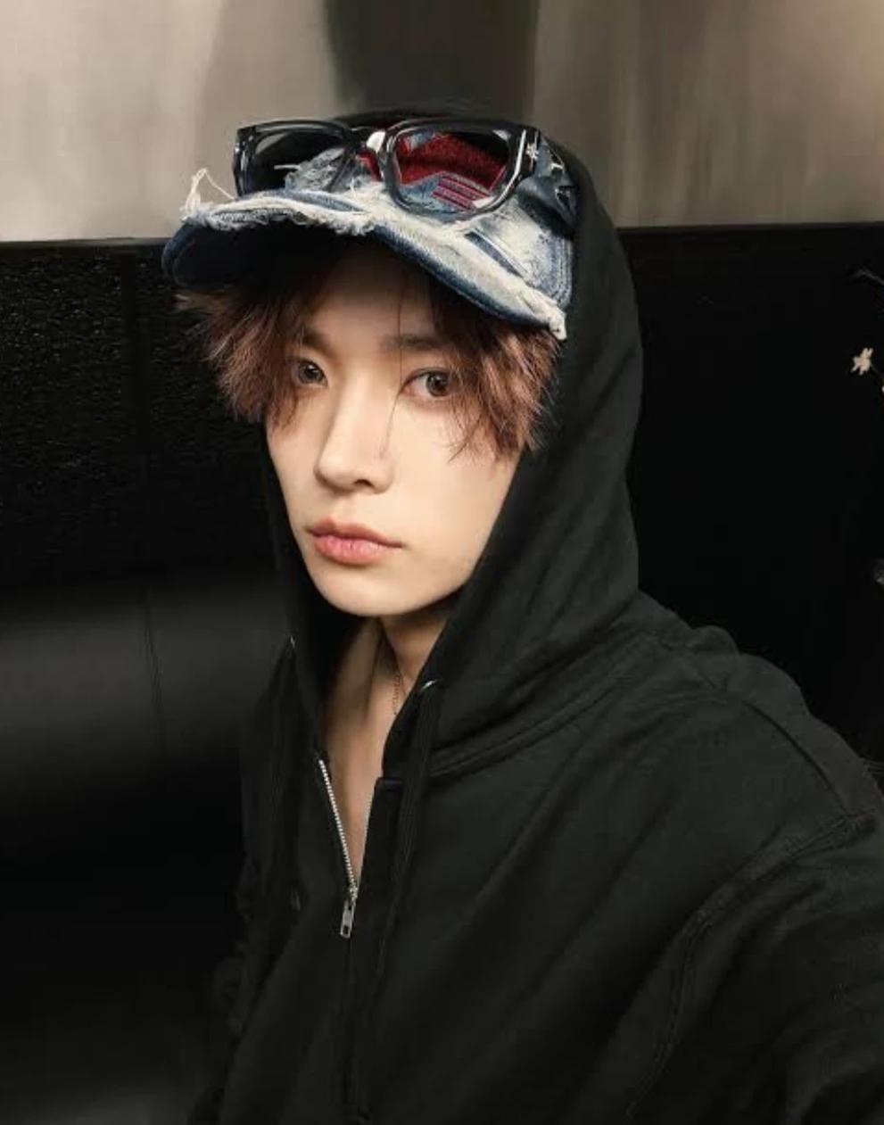 Heeseung thumbnail