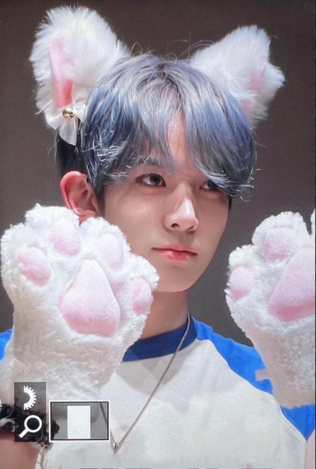 Heeseung thumbnail