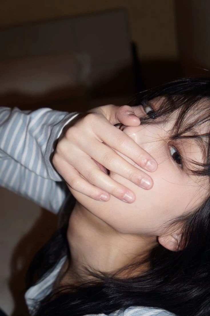 ahyeon thumbnail