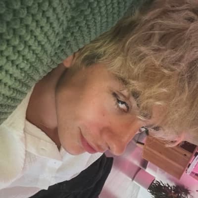 Lukas urkijo thumbnail