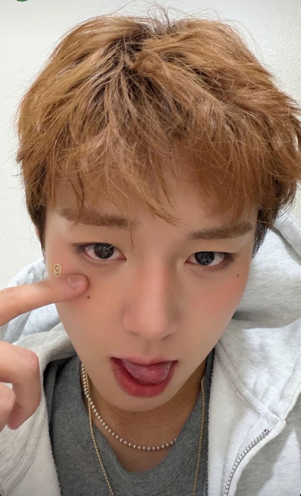 Jihoon  thumbnail