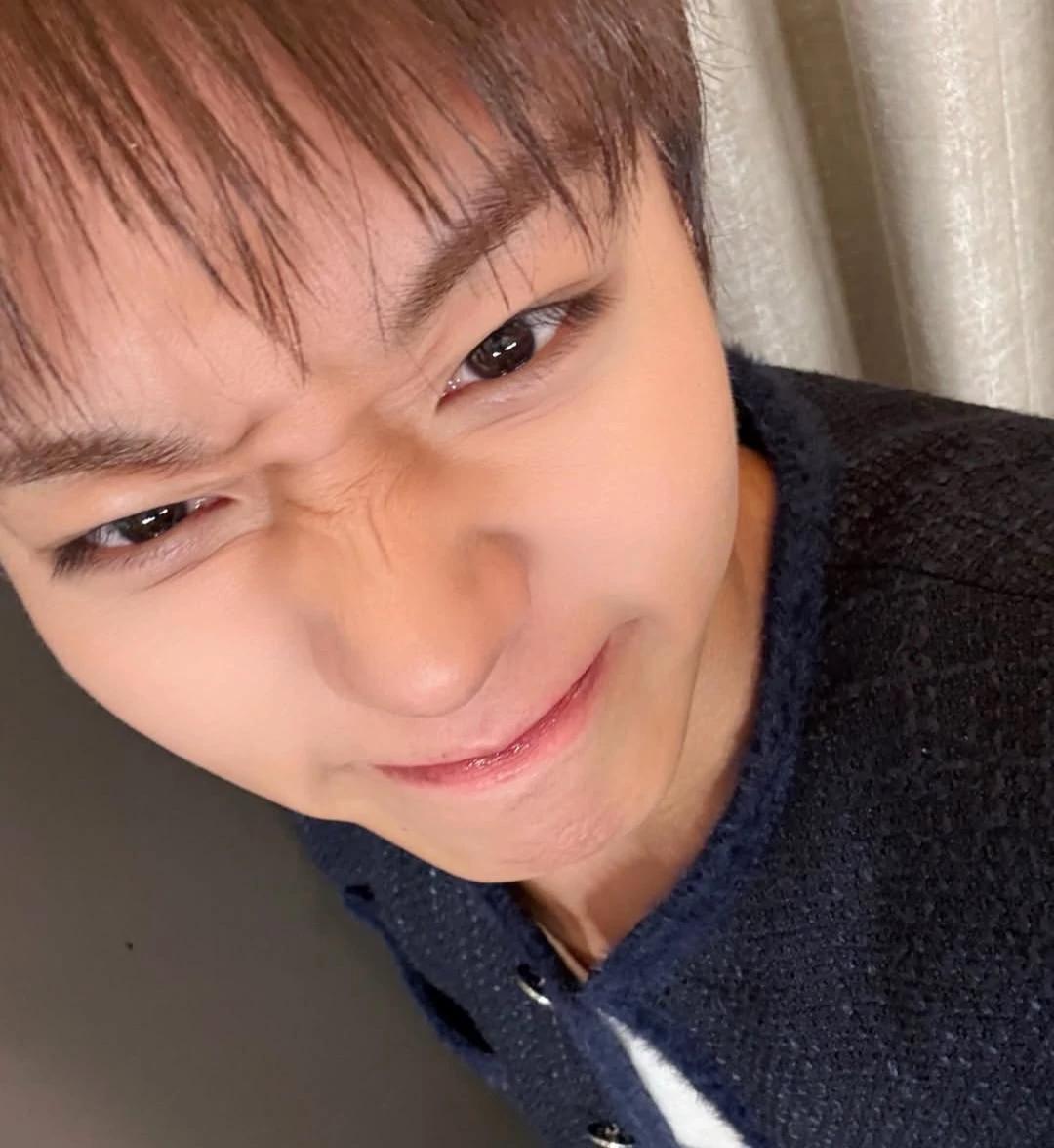 Jihoon  thumbnail