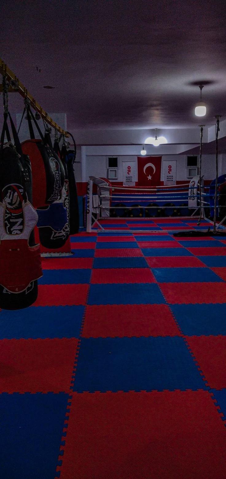 Boxing Club thumbnail