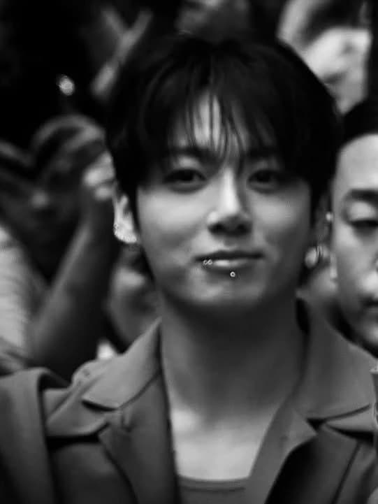 Jeon Jungkook thumbnail