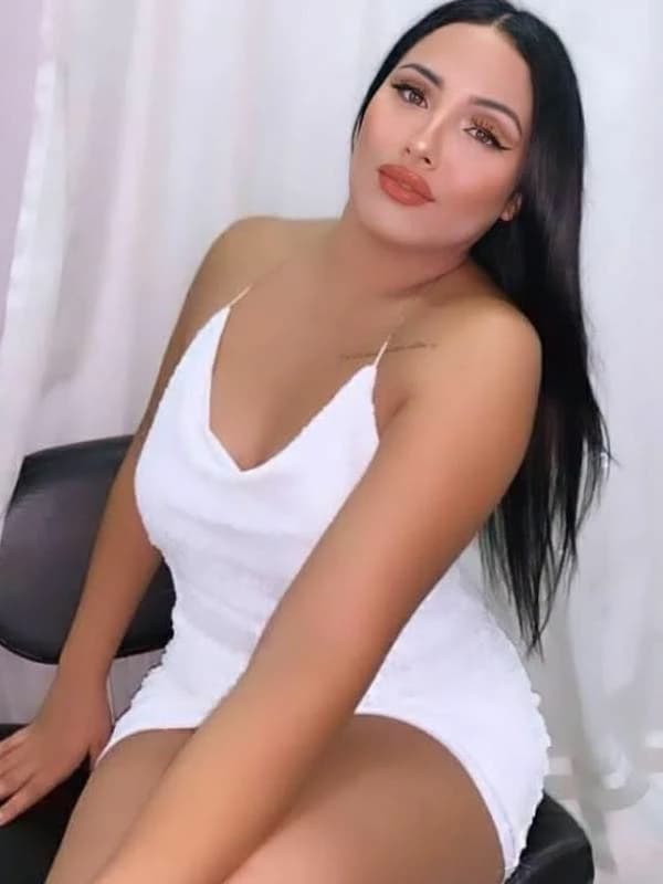 call girl in  Dubai 0581548100 Russian Call girl in  Dubai  thumbnail