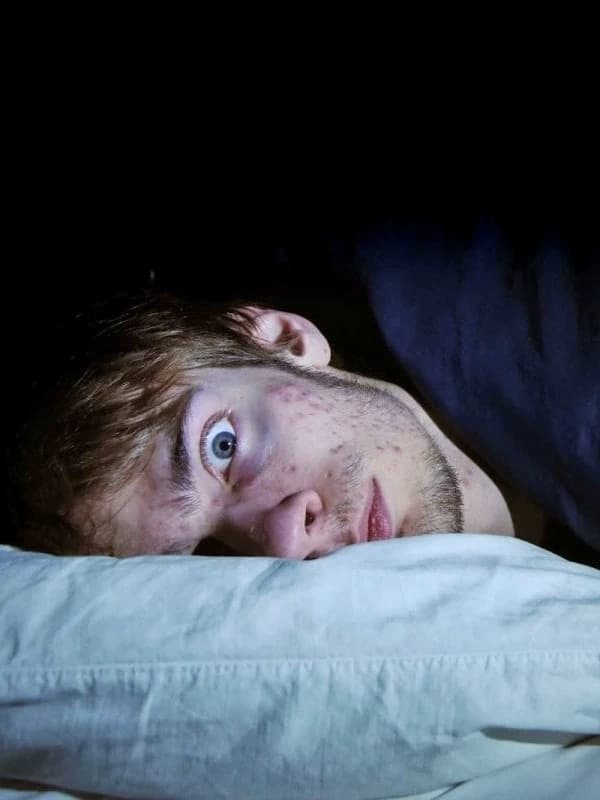 Sleep paralysis thumbnail