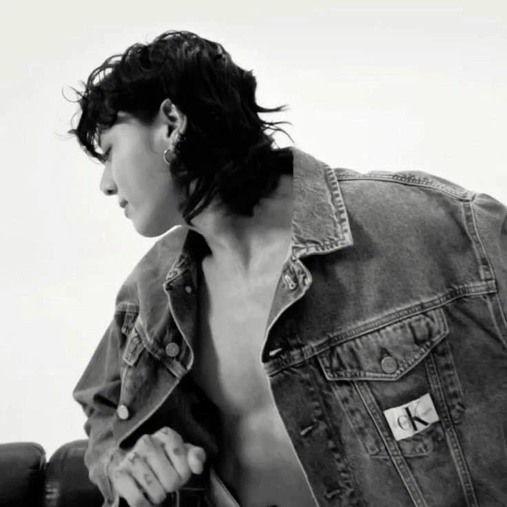 Jeon Jungkook thumbnail