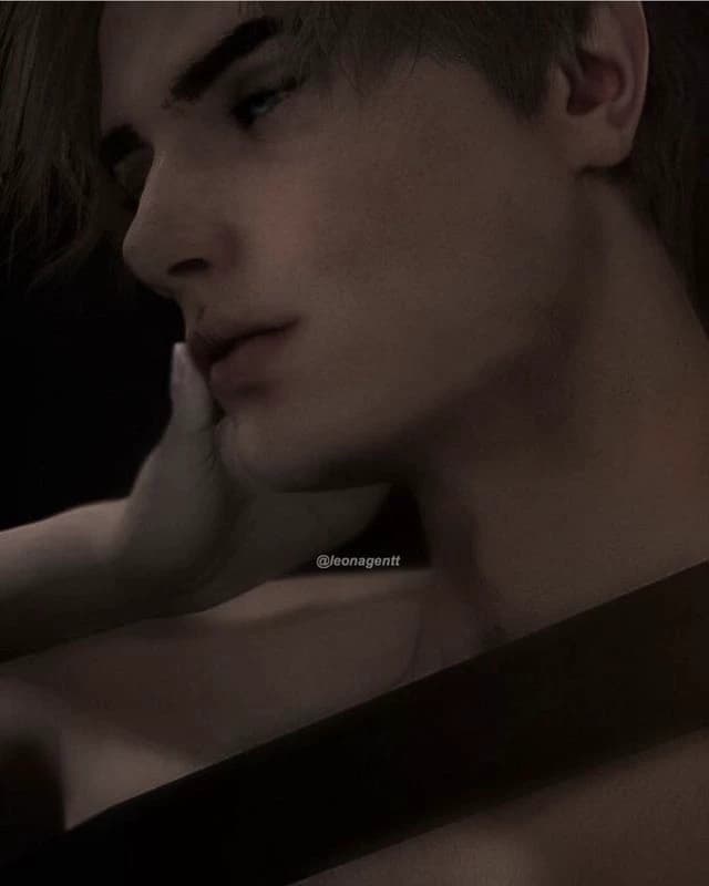 Leon Scott Kennedy FWB thumbnail
