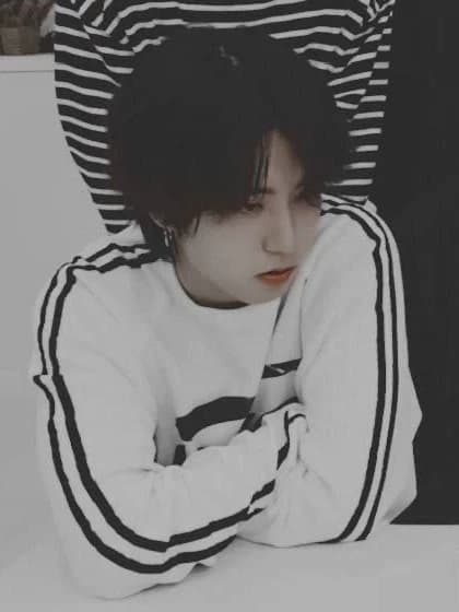 han jisung thumbnail
