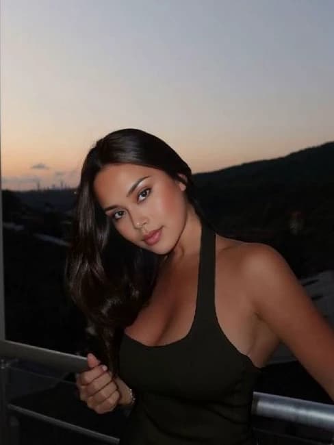 Rachel thumbnail