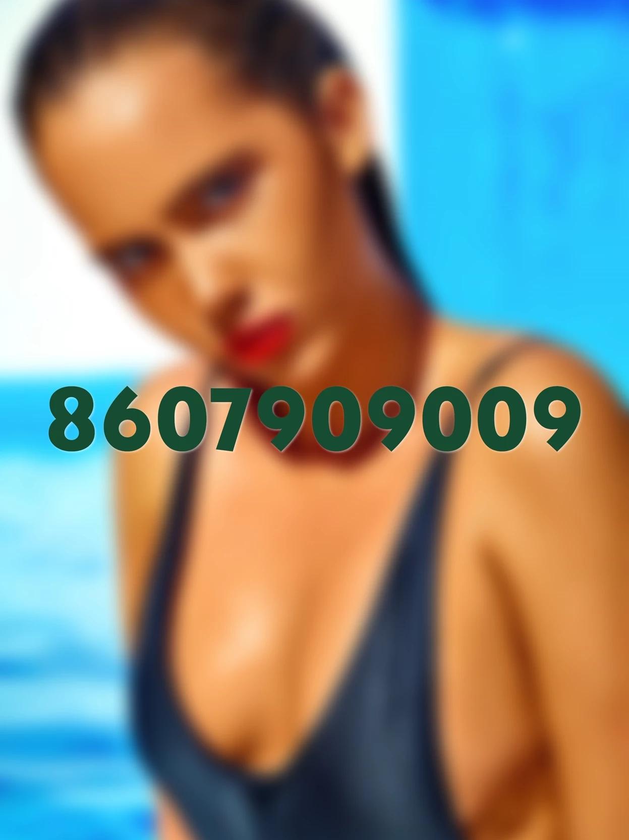Call Girls in CHANDIGARH +91-86079-09009 CHANDIGARH Escort Service thumbnail