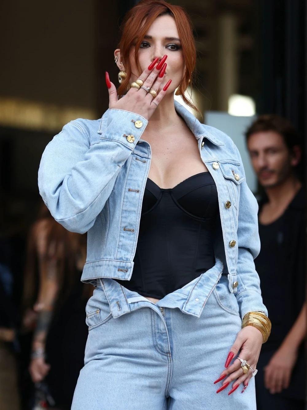Bella Thorne thumbnail