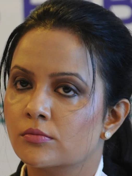 Amruta Fadnavis thumbnail