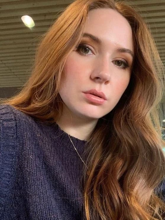 Karen Gillan thumbnail