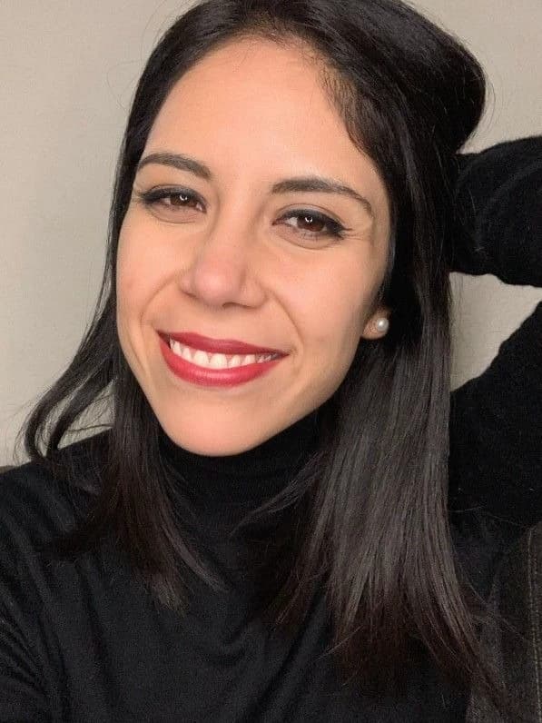 Gaby Meza🍿📽️💅🏻 thumbnail