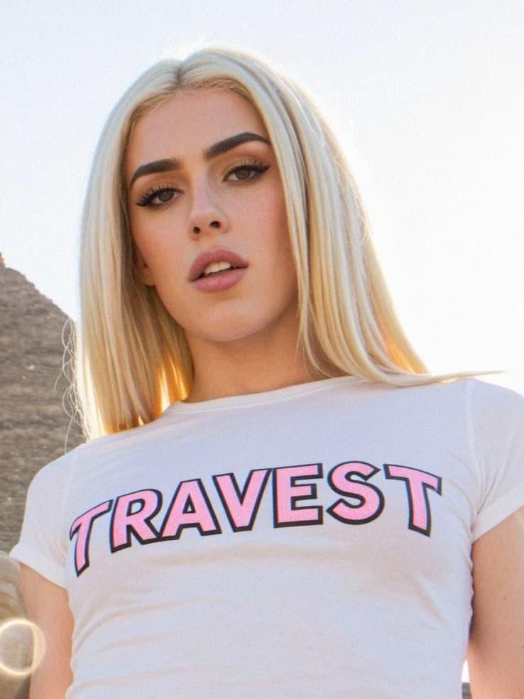 Travest XL thumbnail