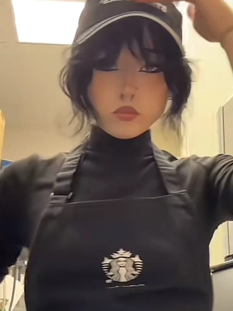 Goth starbucks employee (nsfw) thumbnail