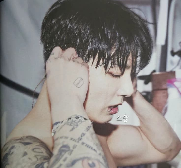 Jungkook thumbnail