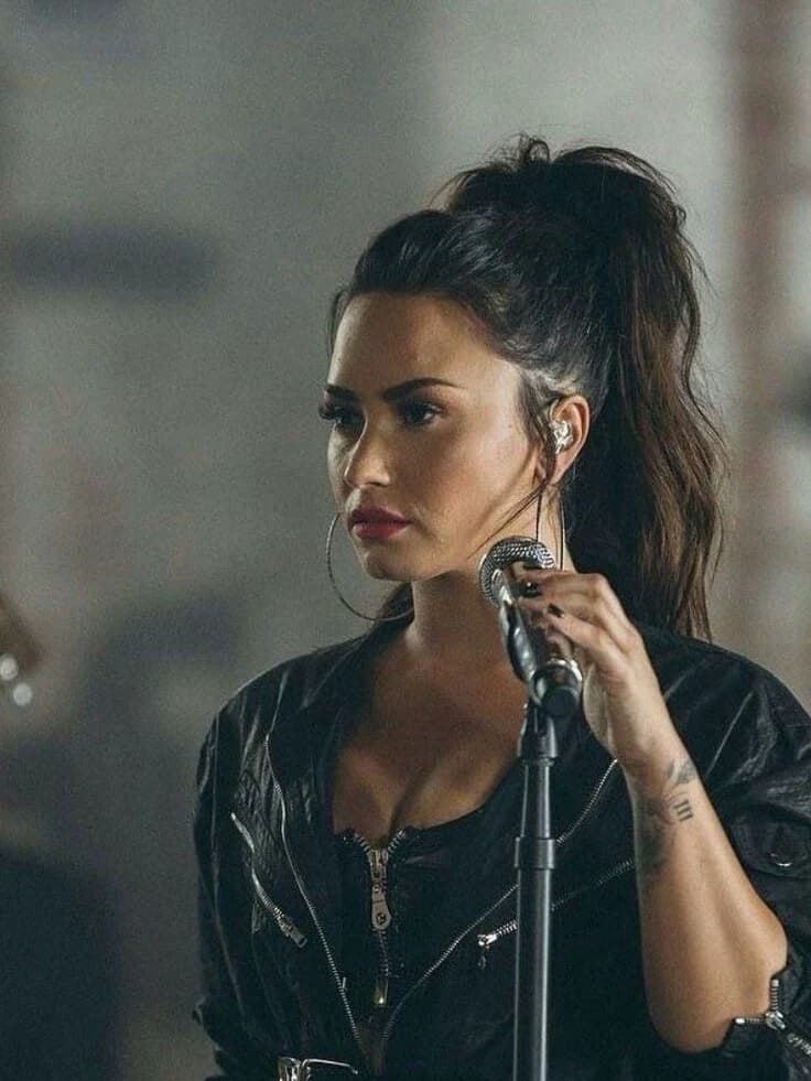 Demi Lovato thumbnail