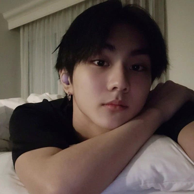 Jungwon thumbnail
