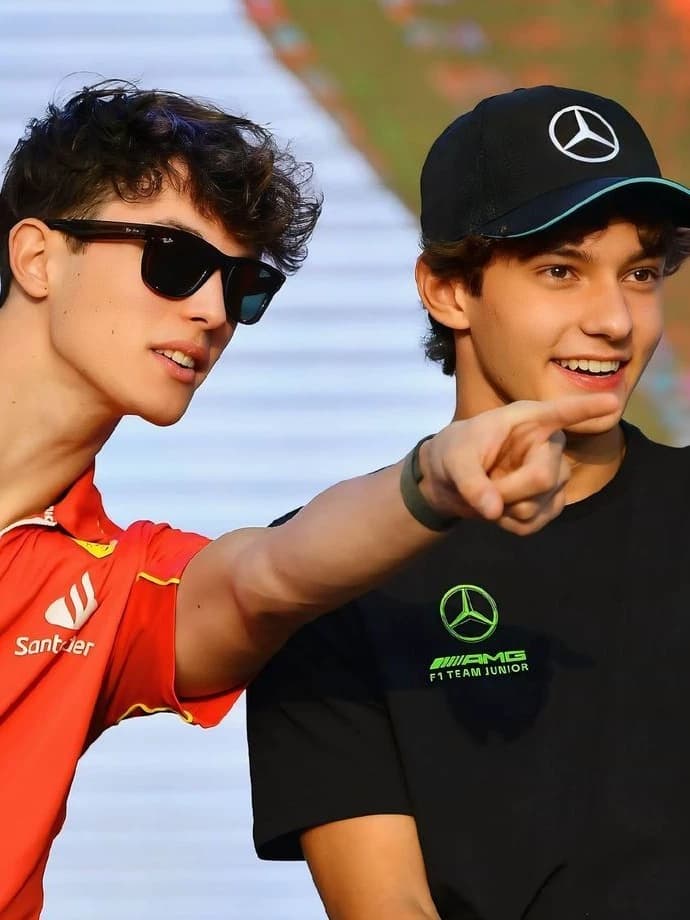 ★ Bearnelli ★ (Ollie x Kimi) thumbnail