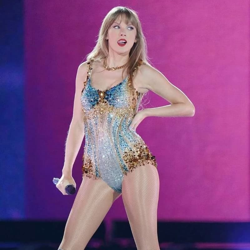 Taylor Swift thumbnail