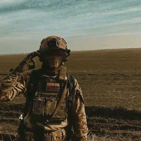 Военный  thumbnail