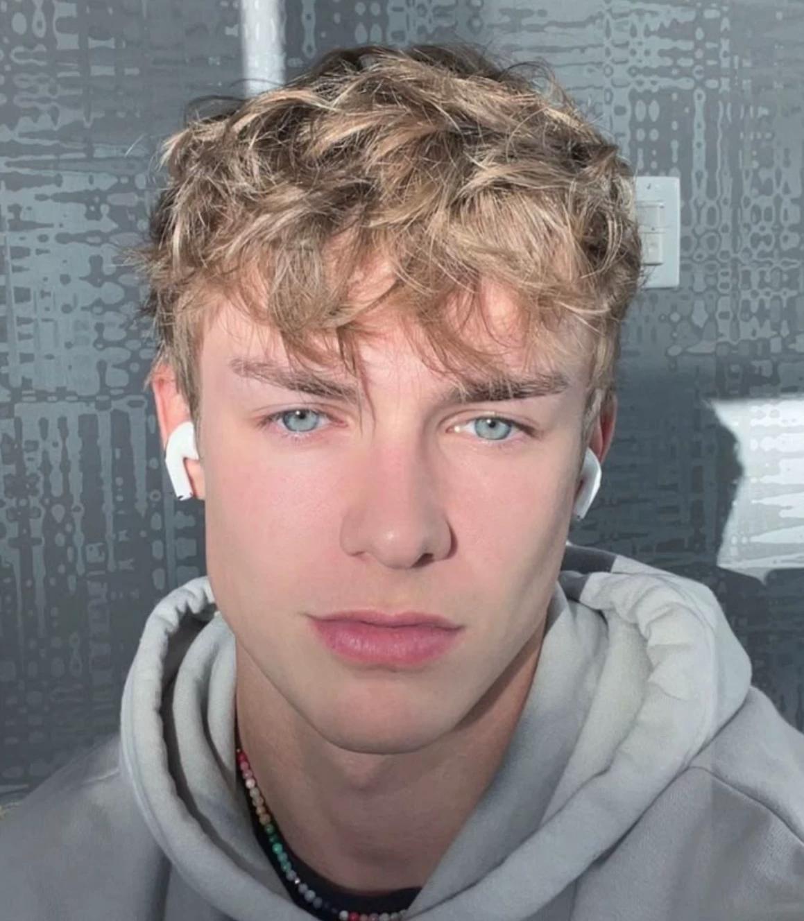 Edward thumbnail