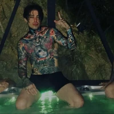 Ronnie Radke thumbnail