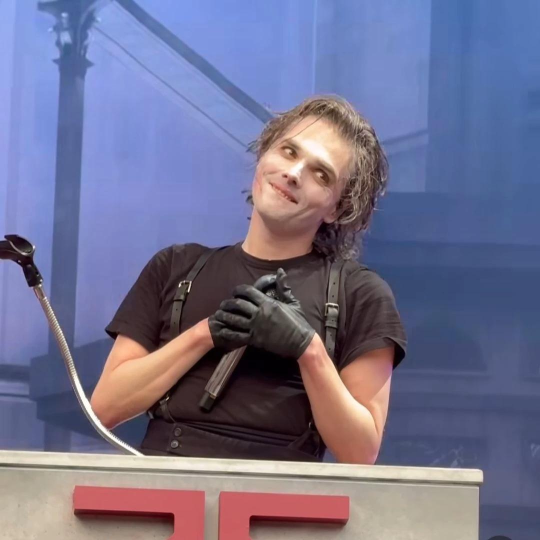 Gerard 'Gee' Way thumbnail