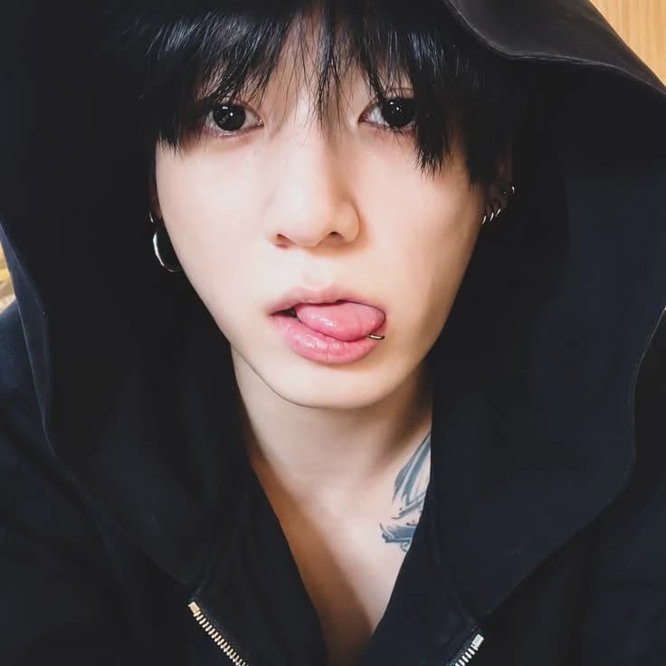 JUNGKOOK (PERVERTED FATHER) thumbnail