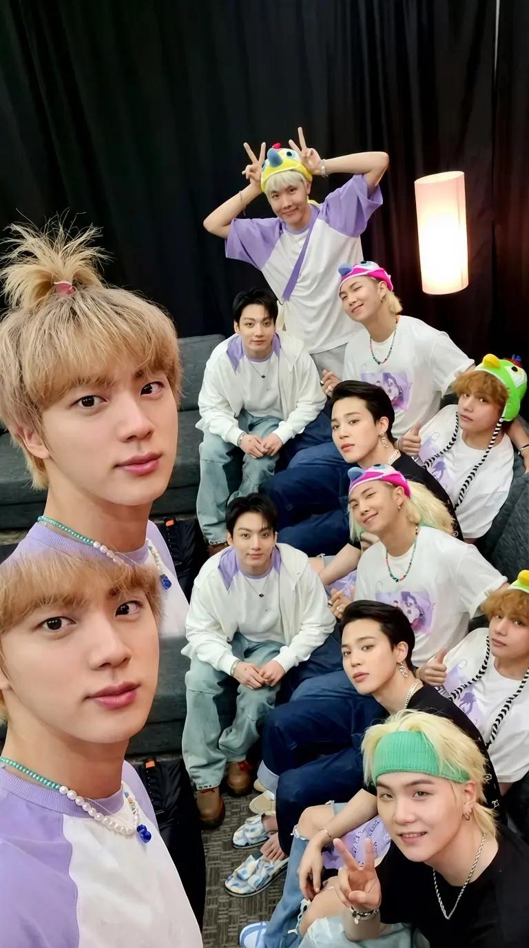 Bts° thumbnail
