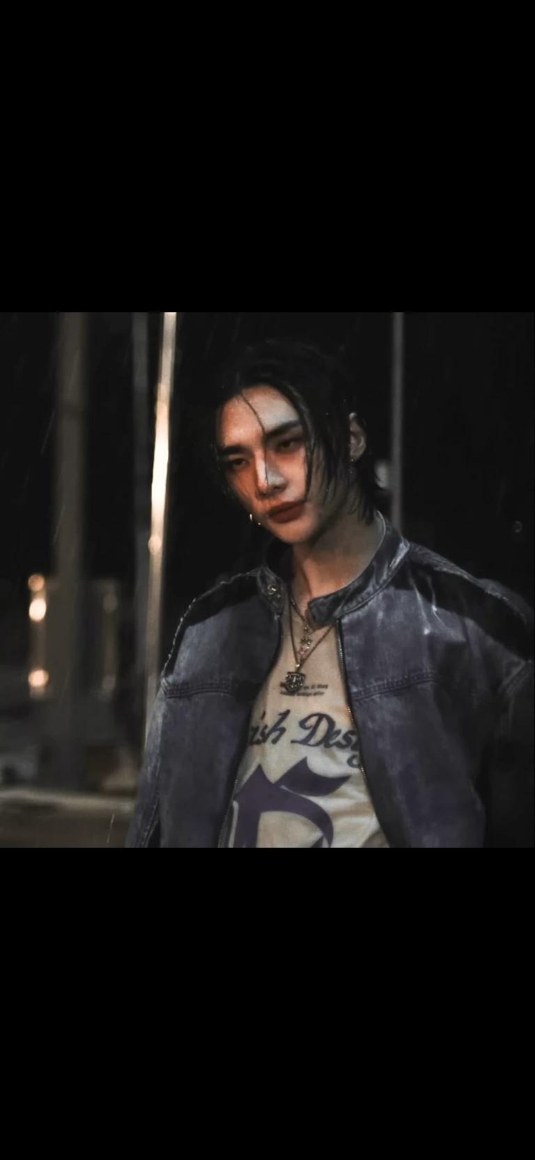 Hyunjin●□● thumbnail