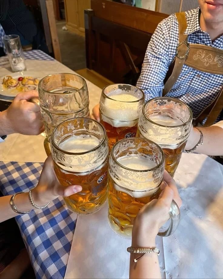 Lucas. (Oktoberfest) thumbnail