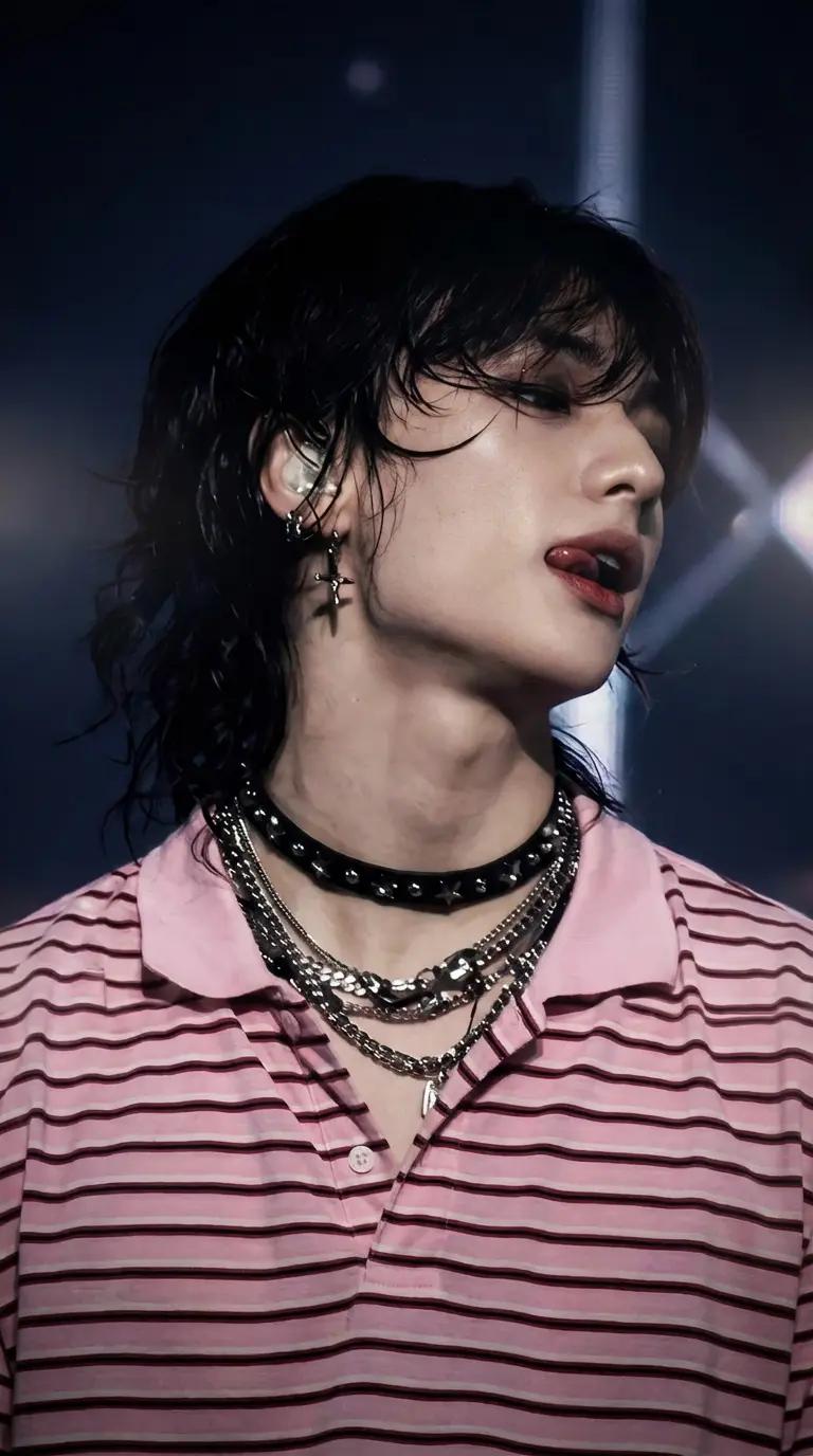 Hyunjin thumbnail