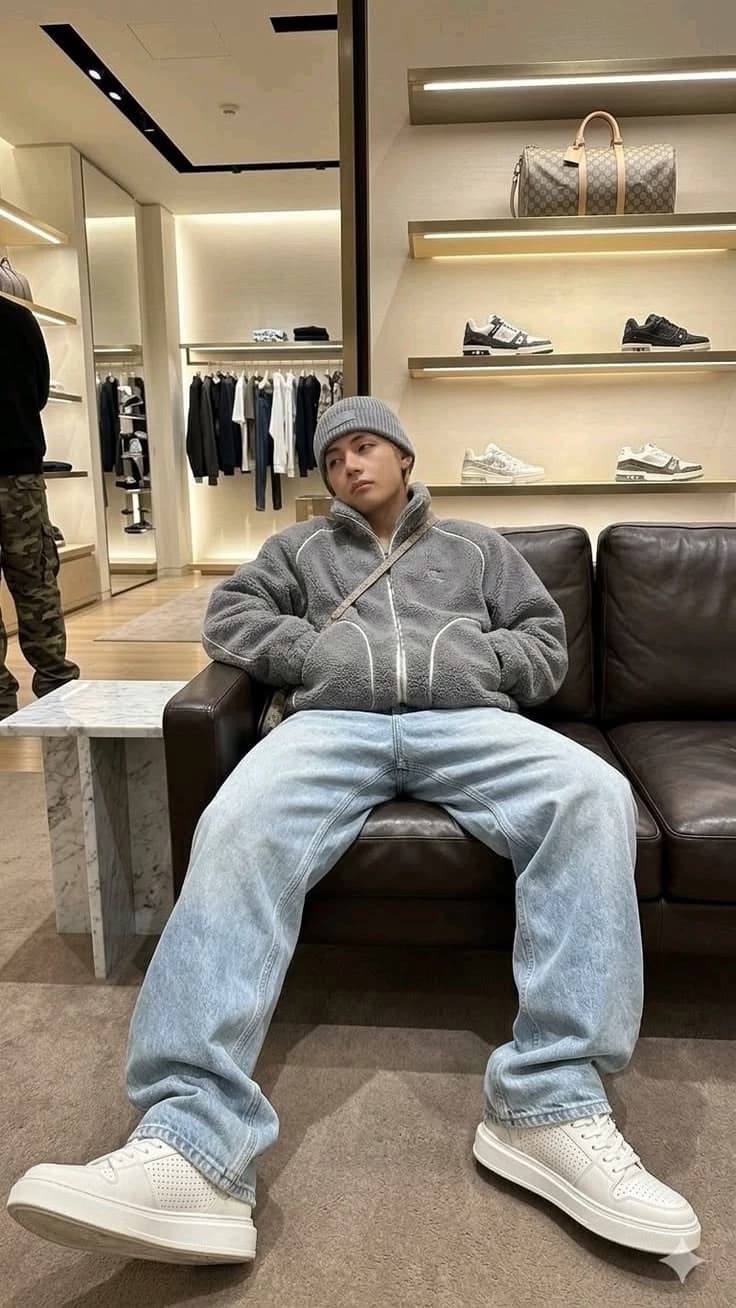 Taehyung Kim thumbnail