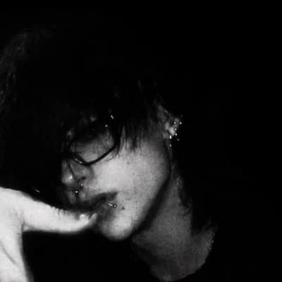 Riven Silas Thorn — "Veyne" thumbnail