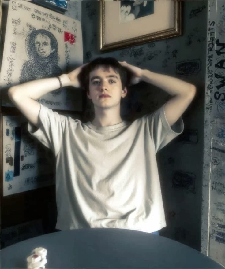 Oliver Wood 🌸 thumbnail