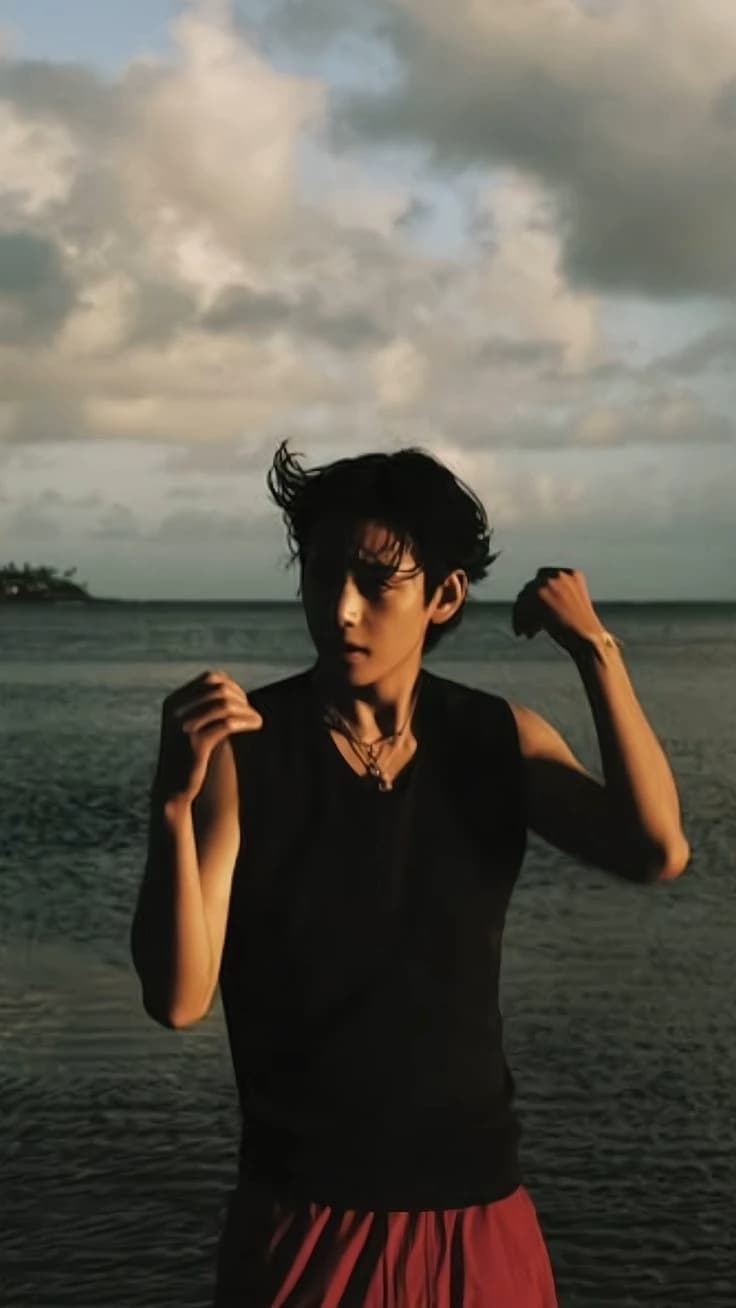 Kim Taehyung  thumbnail