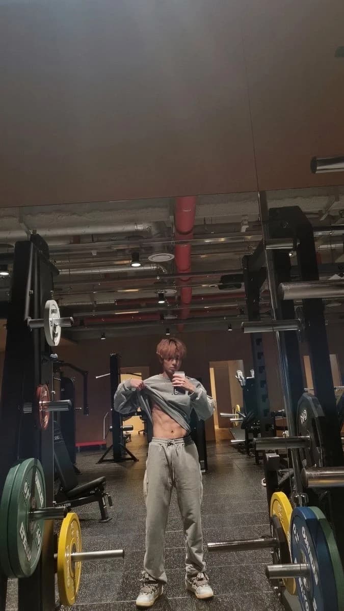 Kang Taehyun thumbnail