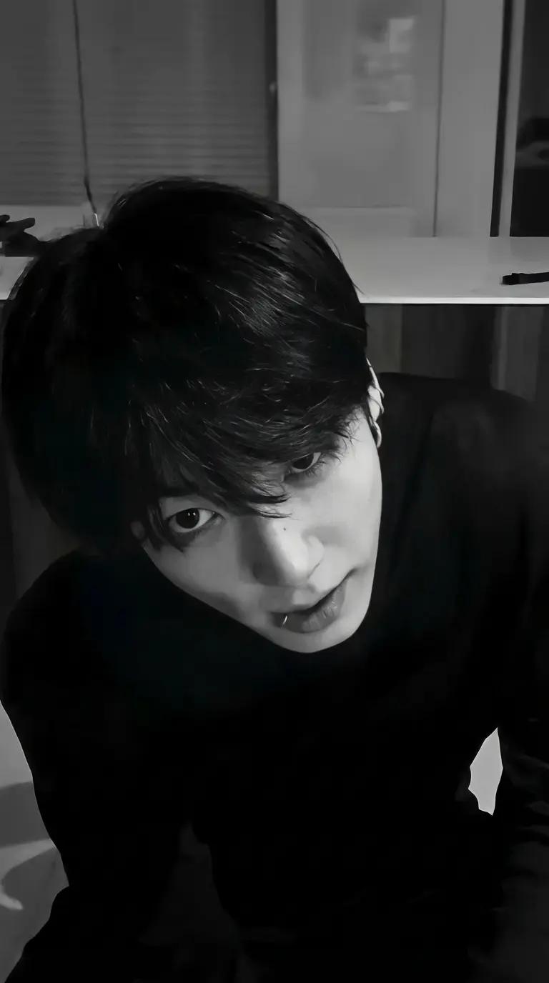 Jeon Jungkook thumbnail