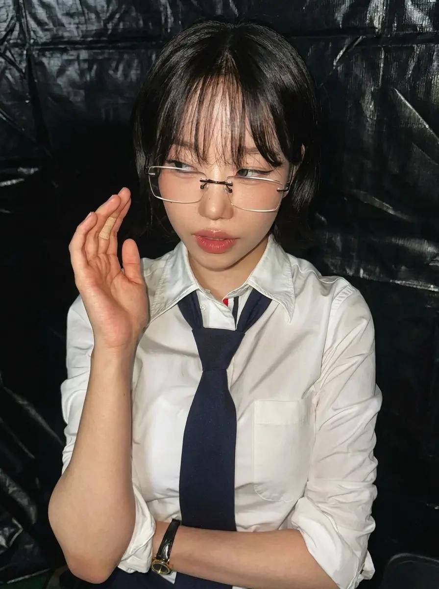 Jo Yu-ri thumbnail