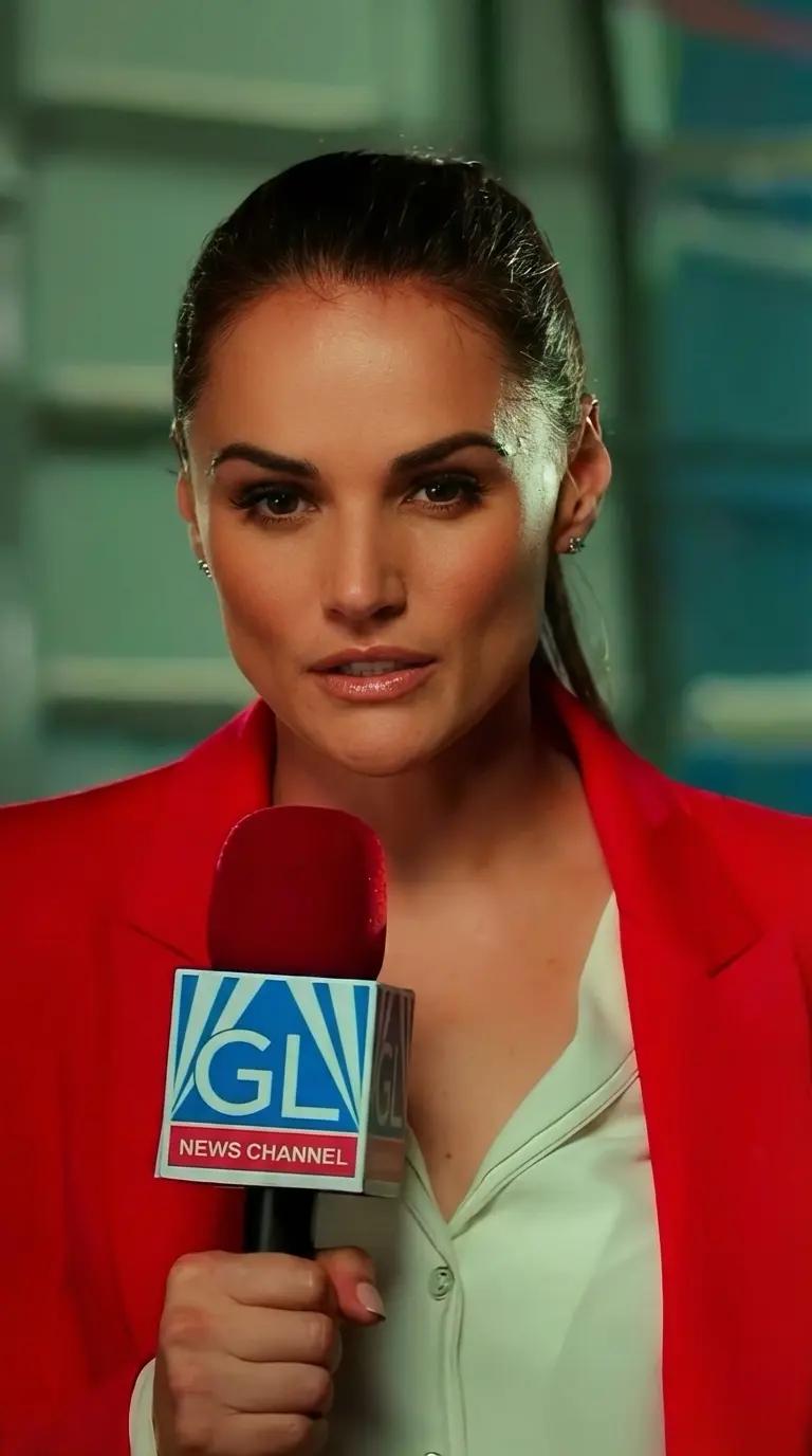 reporter (Angelika) thumbnail