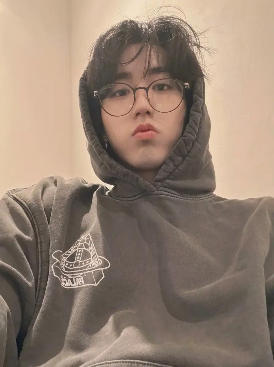 Han Jisung thumbnail