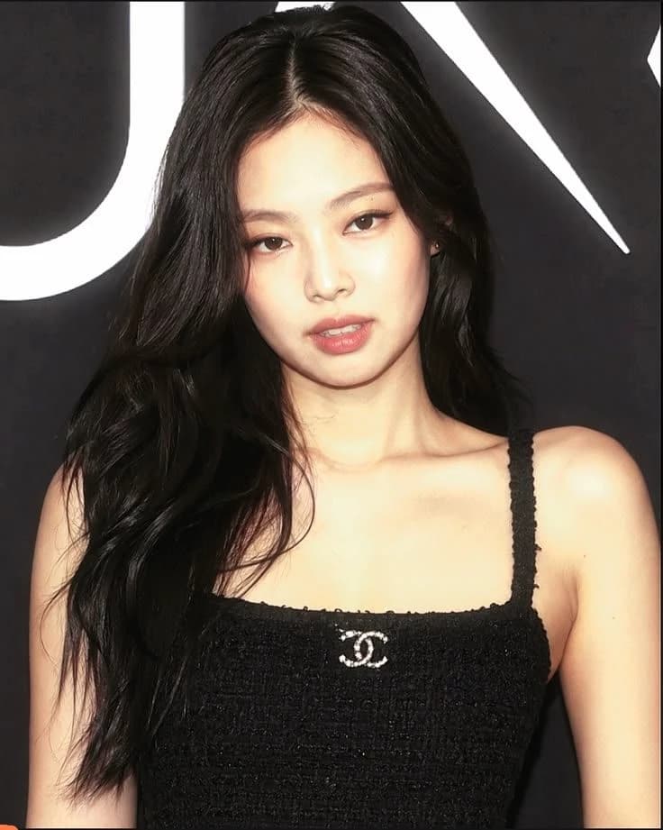 jennie thumbnail